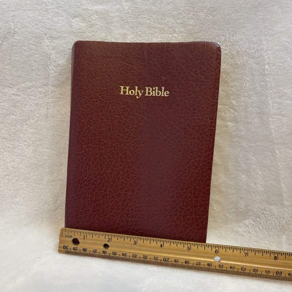 Holy Bible King James Dictionary Concordance Holman Red Letter Version Burgundy - Picture 12 of 12